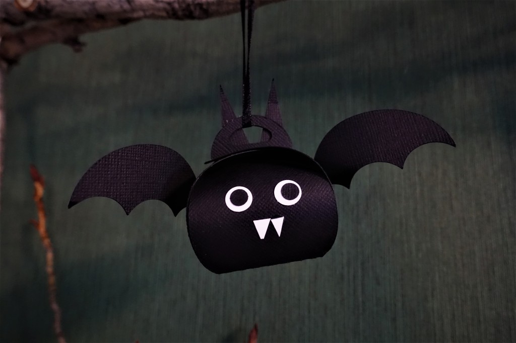 Halloween Paper Bat Favor Box